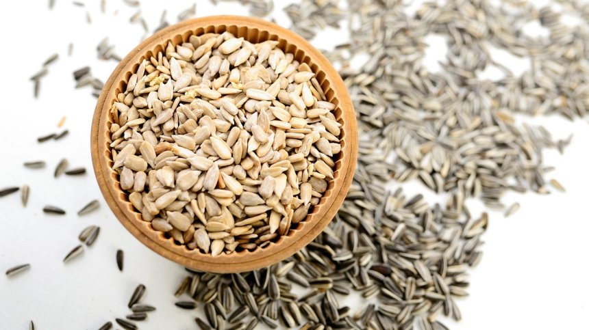 Защо е важно да добавяме слънчогледови семки към храната си?