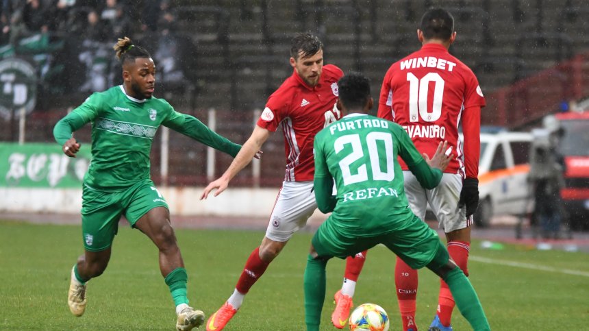 Футболните отбори в България подновяват тренировки на 15 май