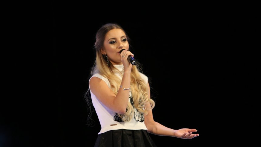 Михаела Маринова: Не се страхувайте от самотата, не бъдете с грешните хора