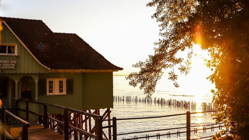 Пандемията повиши търсенето на имоти извън големите населени места