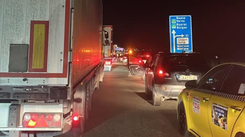 Зловеща катастрофа в София, кола прегази пешеходец на Северната тангента