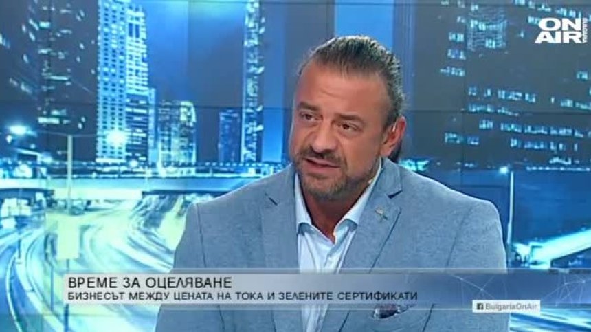 Алибегов: Със "зелените сертификати" на 20% ваксинирани ще фалира държавата