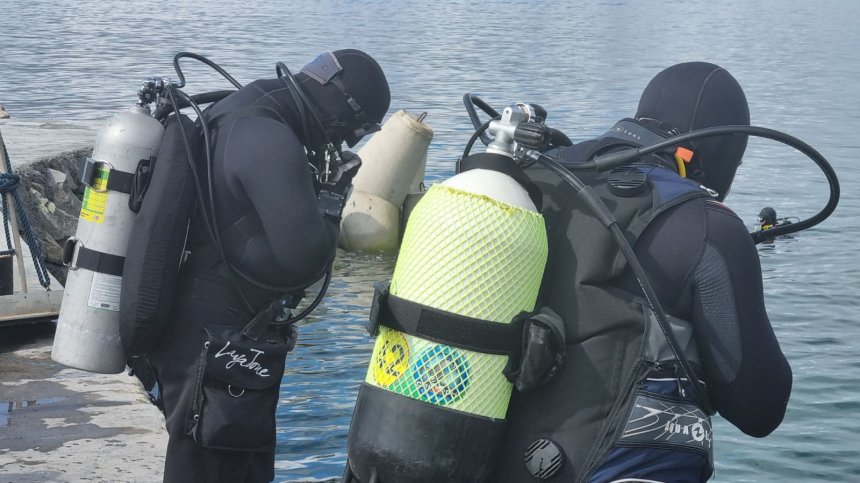 Екоинициатива: Водолази почистиха морското дъно до остров Света Анастасия