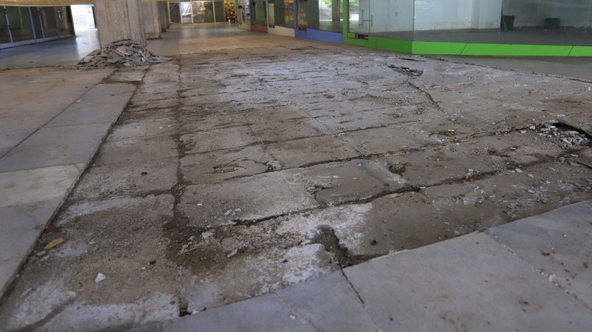 Helpbook: Подлез в окаяно състояние в центъра на София