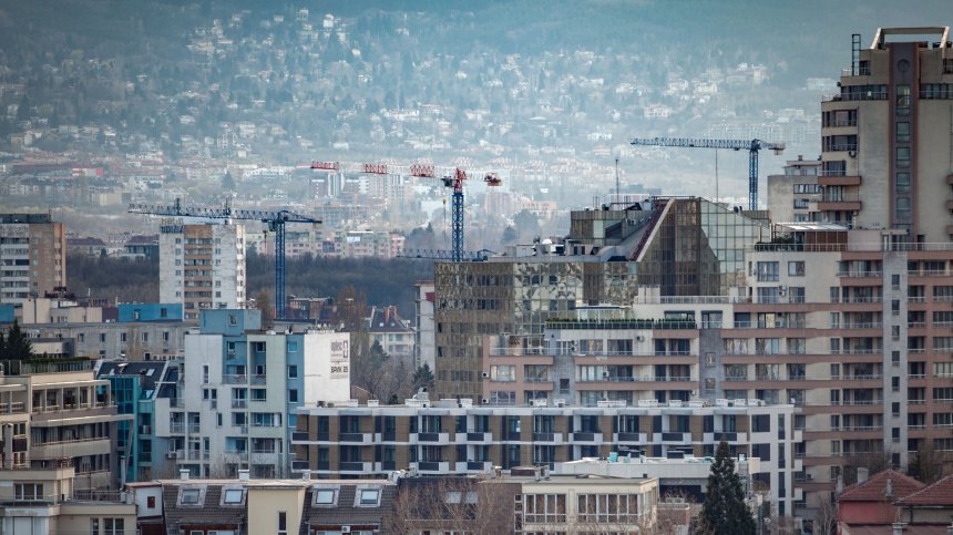 Психозата от Еврозоната води до бързи покупки на жилища