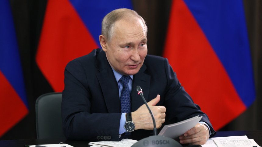 ЕК: Всички страни от ЕС трябва да спазят заповедта за арест на Путин