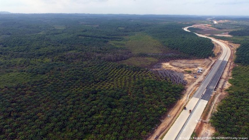 Индонезия си строи нова столица на остров Борнео за 28 млрд. евро