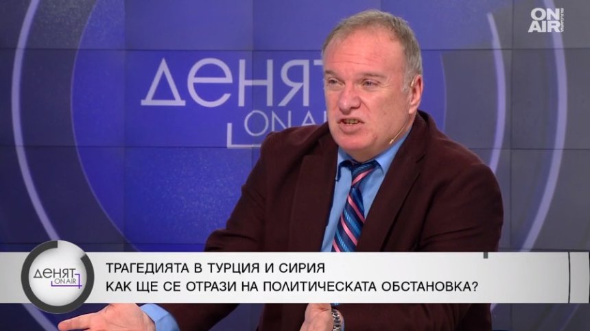 Проф. Чуков: Ердоган късно прати армията, ще искат отлагане на изборите, което не е добре за него