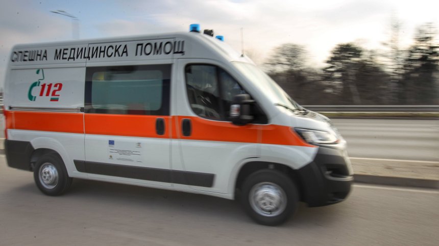 Трима ранени в катастрофа с патрулка на Околовръстното в София