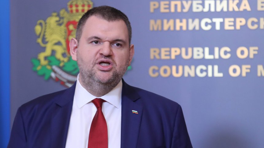 Пеевски: Ветото на Радев е срам и опасен път към Путин, отхвърляме го още тази седмица