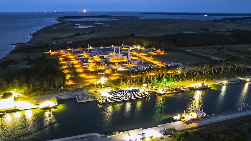 Украйна отрече да е задържала газ за Молдова: Използват го като политически инструмент