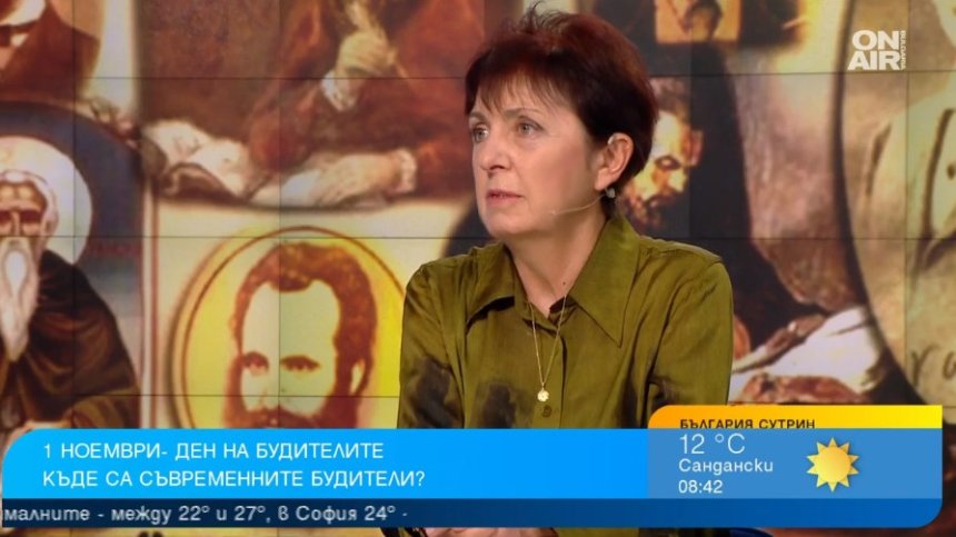 Писател: Трябва да четем повече - не просто във Facebook, а сериозни неща