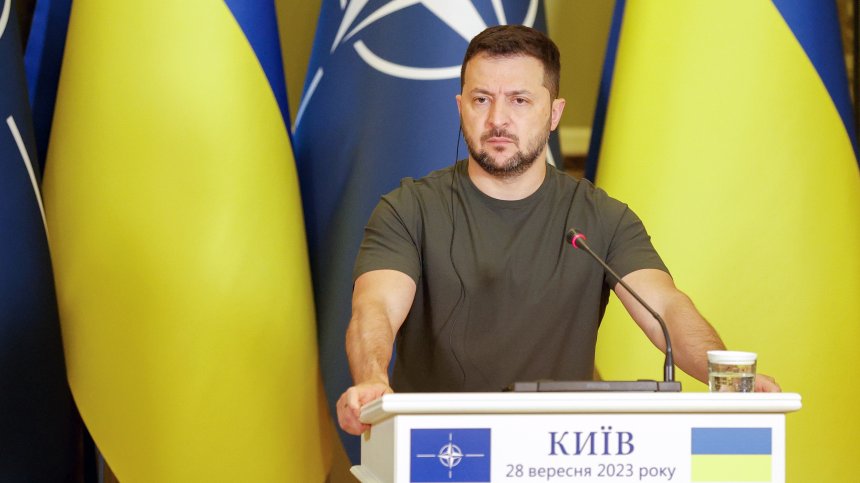 Зеленски: Украйна ще продава конфискувани руски активи и ще произвежда оръжие