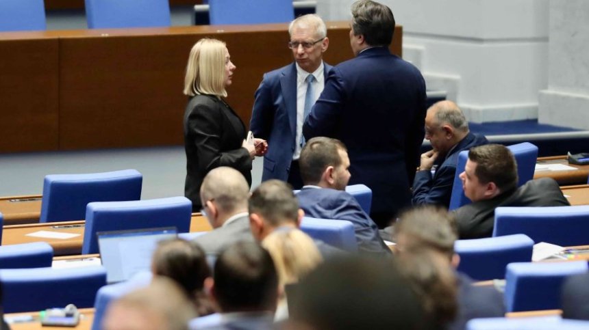 Партиите в спор: От конституционността на Борда за мир до цените на горивата (ВИДЕО)