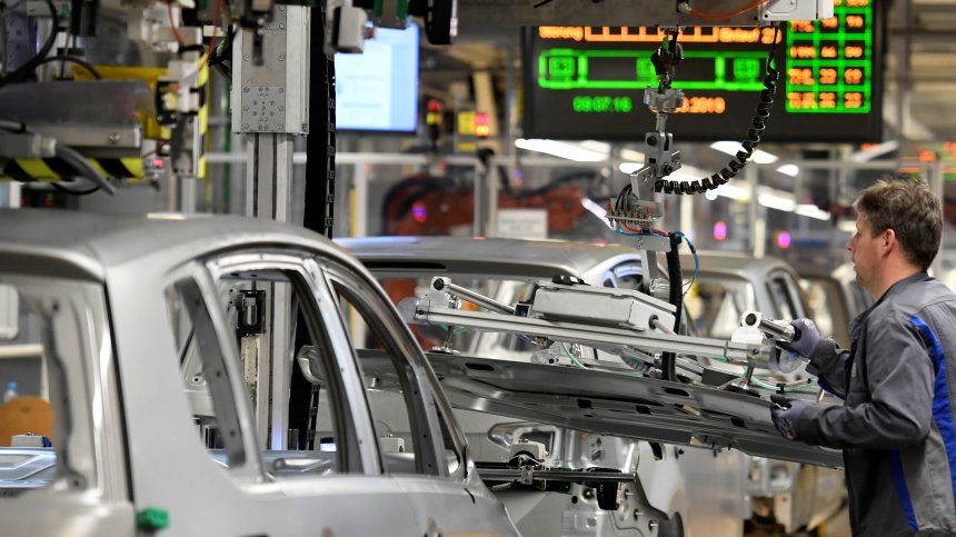 В битката за Volkswagen: България удвоява субсидиите
