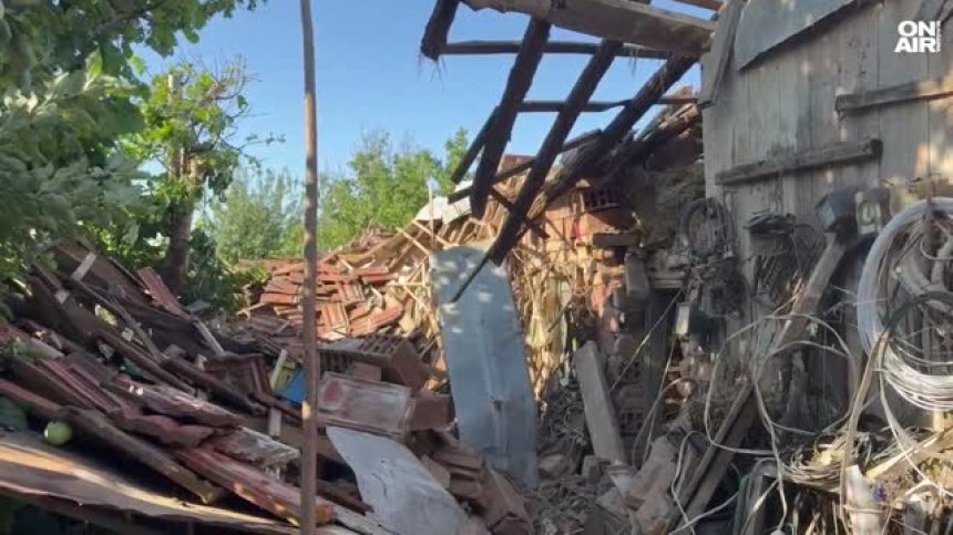 Бурята в Славяново: "Като торнадо, страшно беше, нищо не се виждаше"