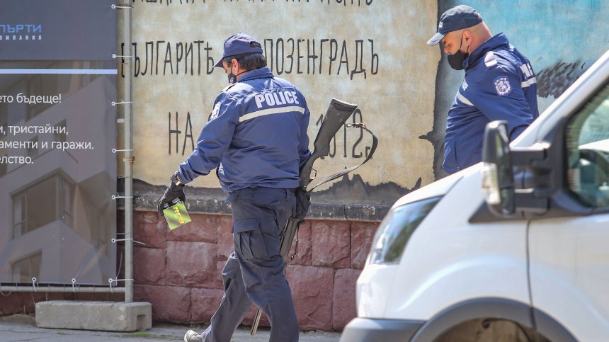 Жена е в неизвестност, бил е задействан паник бутон в дома ѝ