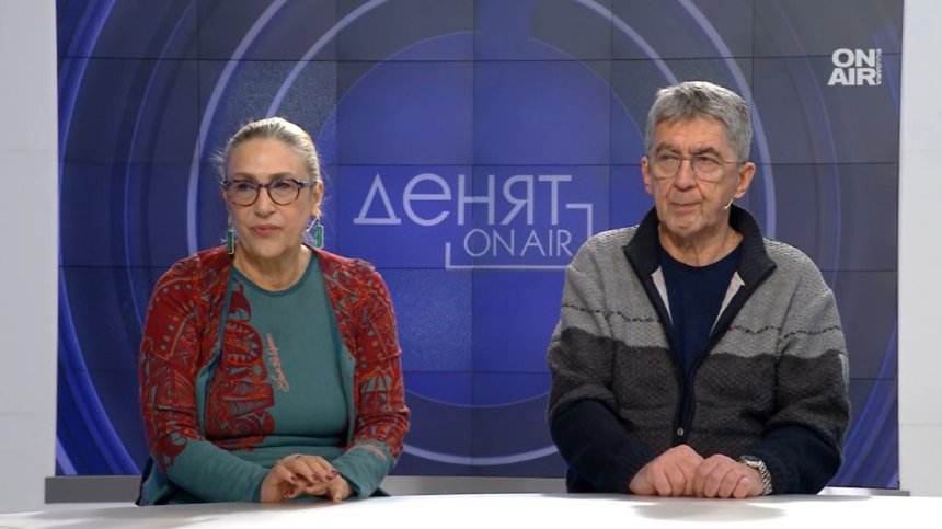 Оставката на Радев - ход за спечелване на властта или риск за политическо оцеляване?