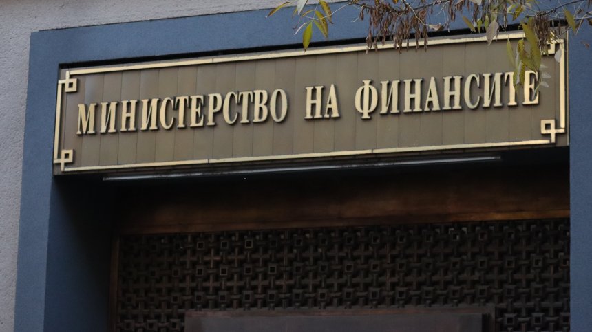 Държавата отпуска над 20 млн. евро за подкрепа на училищния и междуселищния транспорт
