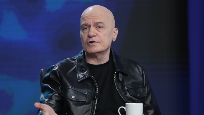 Слави Трифонов: Невъзможно е Димитър Пенев да умре