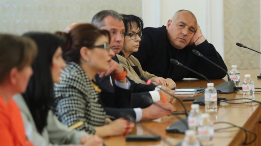Седемте условия на ПП-ДБ и бъдещето пред все по-крехкото мнозинство