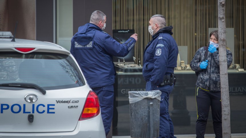 В сила са новите мерки срещу разпространението на коронавируса