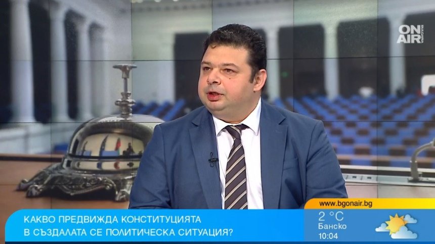 Конституцията задължава: Какво следва за президента, партиите и кога ще ходим на избори?