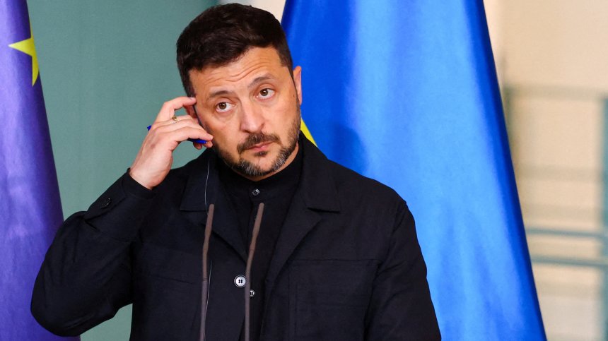 Володимир Зеленски: Украйна ще присъства на срещата в Истанбул в понеделник