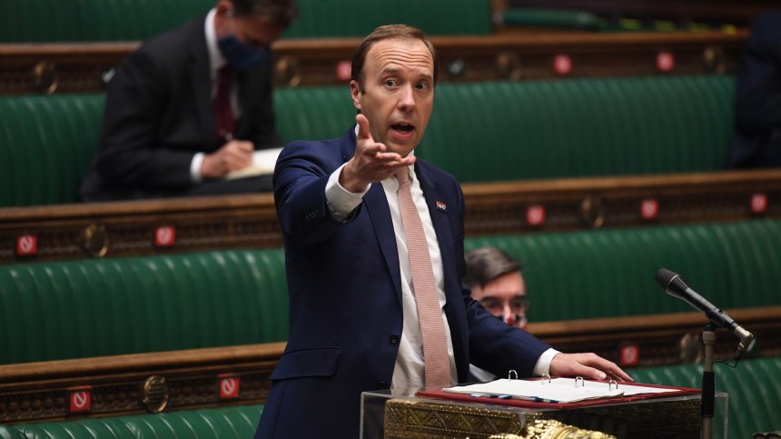 Целувката на Ханкок се оказа фатална за кариерата му - подаде оставка