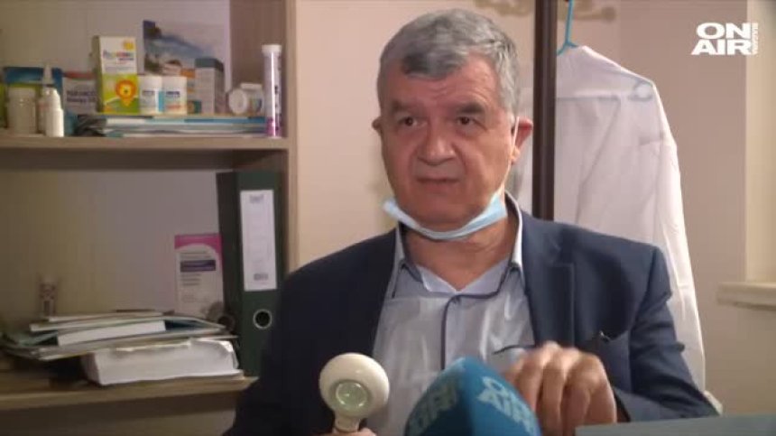 Наши медици с термометър, засичащ Ковид-19 преди появата на симптоми