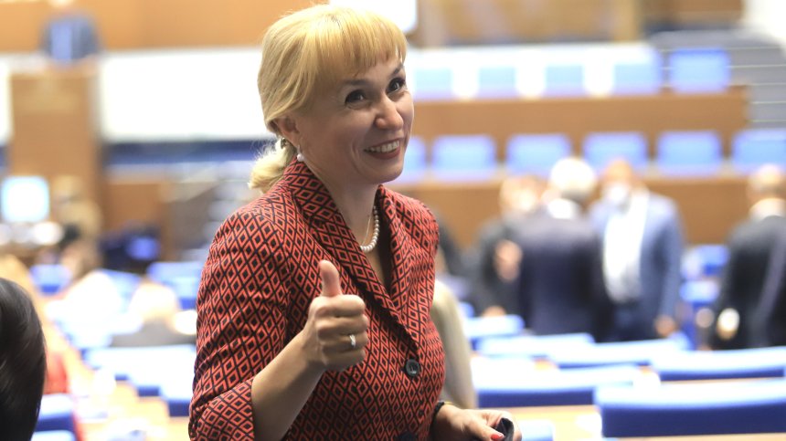 Омбудсманът Диана Ковачева се омъжи