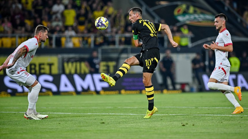 ЦСКА се издъни още в първия кръг срещу "Ботев" (Пд) при дебюта на Керкез