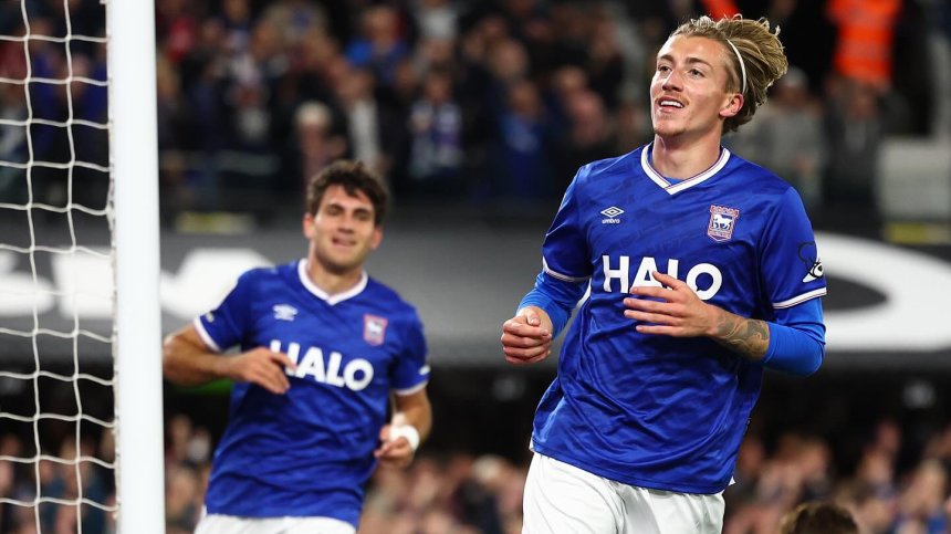 Ипсуич срази с 5:0 "Шефилд Юнайтед"