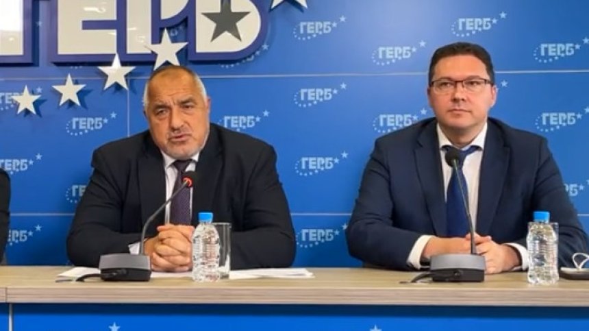 Борисов съди Рашков за клевета
