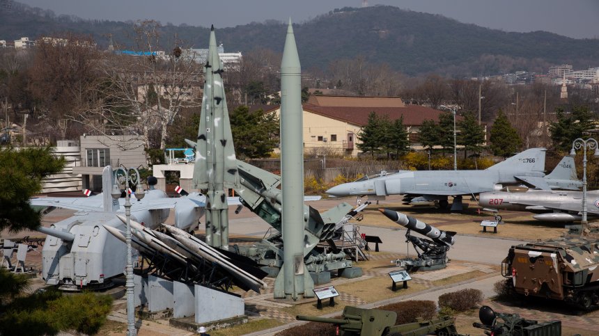 Северна Корея: Тествахме нови тактически ракети