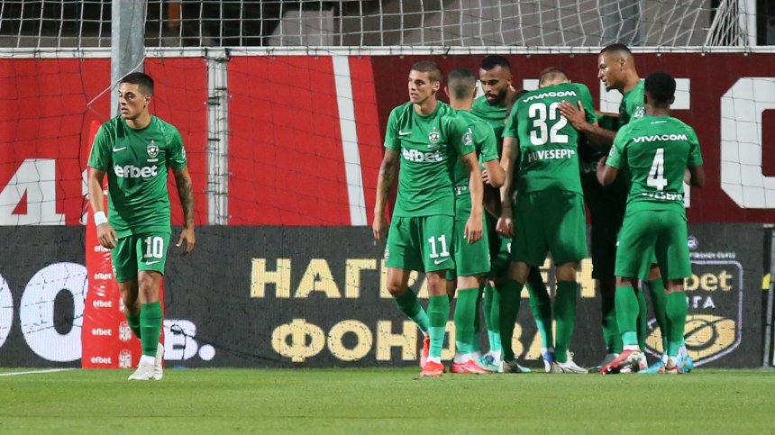 "Лудогорец" загуби реванша от "Шамрок", но продължава напред в ШЛ