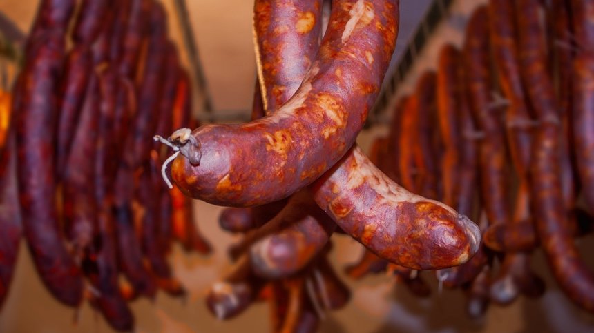 Спряха опасен суджук със салмонела