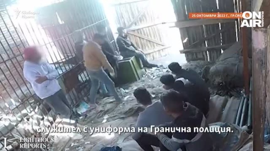 Мигранти пред чужди медии: В България ни държат като животни в бараки