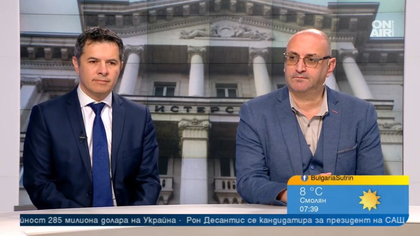 Какво цели "бомбата" на Радостин Василев и кой печели, ако няма редовно правителство?