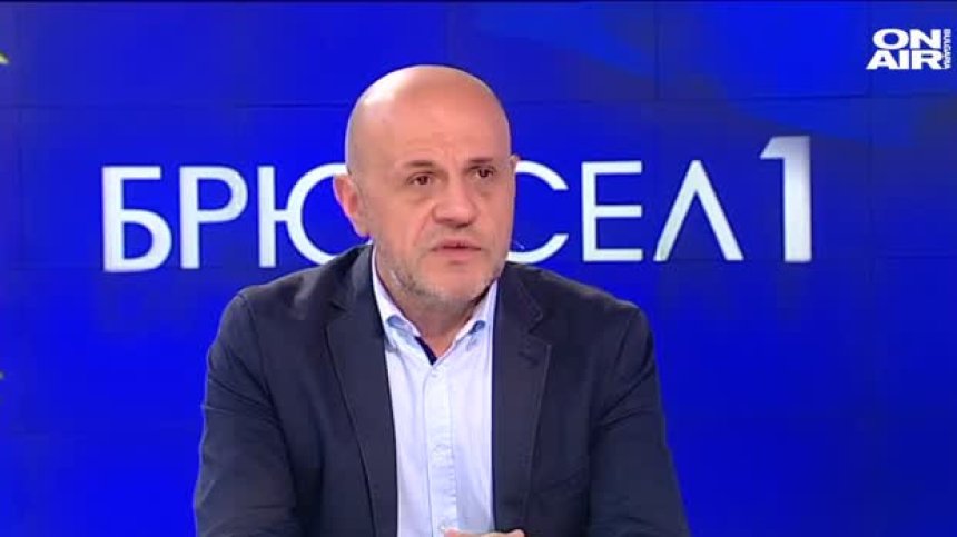 Дончев: В сградата на Министерски съвет се влиза чрез избори