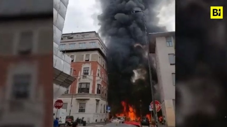 Мощен взрив в центъра на Милано, димът се вижда от километри (+ВИДЕО)