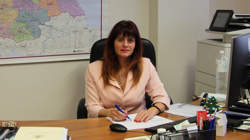 Нина Стоименова е кандидатът на "Възраждане" за председател на Сметната палата