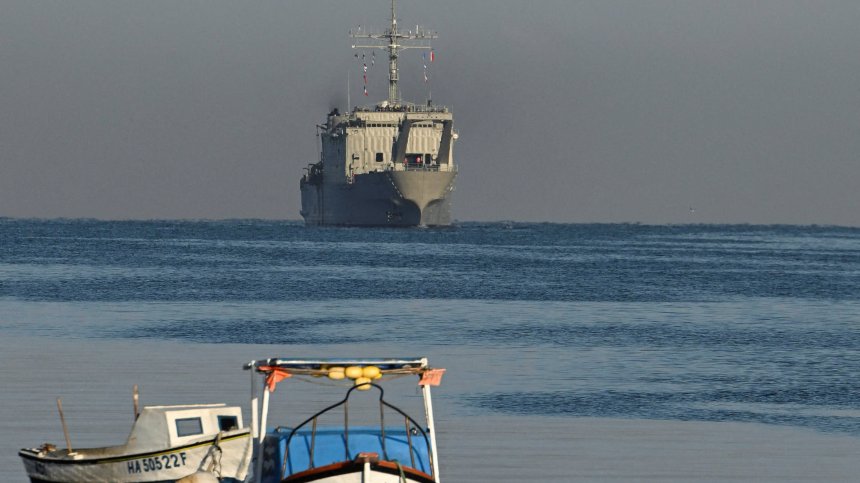 САЩ удариха кораб с дрога в Карибско море, трима души са загинали