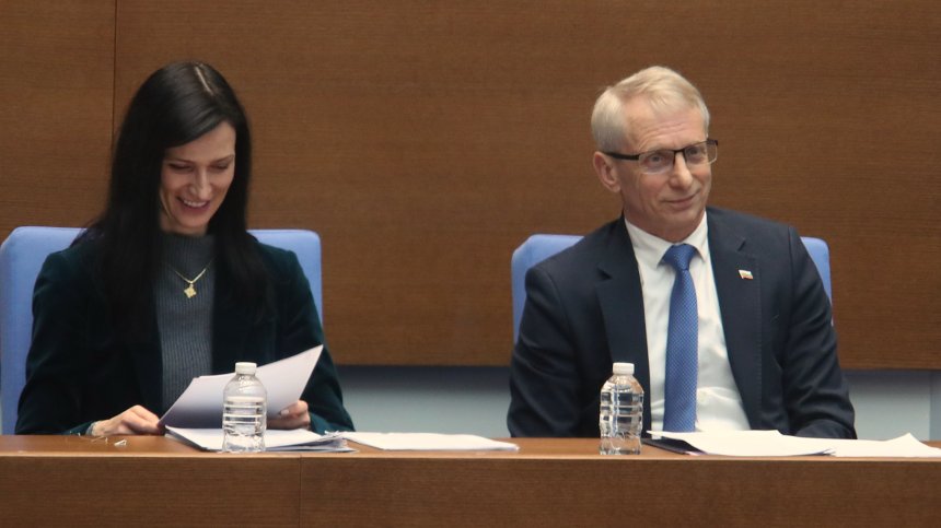 Президентът Радев чака кандидата за премиер на ГЕРБ, Борисов с твърда позиция