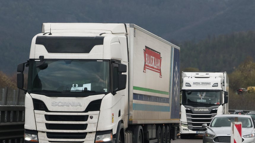 Ремонт ограничава част от АМ "Хемус" до края на октомври