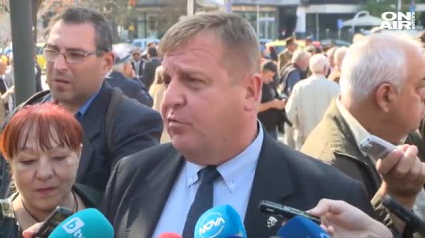 Каракачанов: Не показах среден пръст на публиката, а какво направи Полфрийман