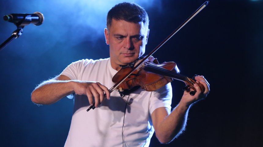 "Summer Classics": Виртуозът на цигулката Васко Василев потапя публиката в лятна класика