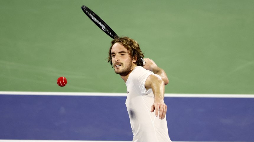 Силен старт за Стефанос Циципас на турнира в Дубай