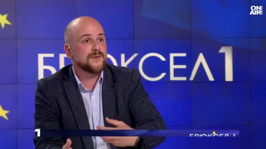 Светлин Тачев: Правителството играе за история