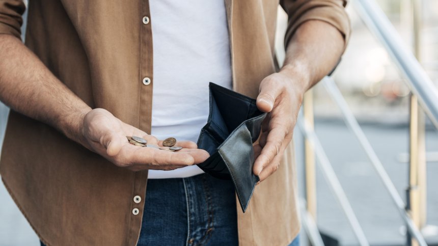 Заплатите в България са 4,8 пъти по-ниски от тези в Люксембург